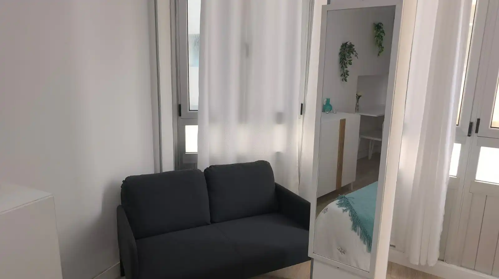 Schlafzimmer von Wohnung zur Miete in Las Palmas de Gran Canaria mit Möbliert, Waschmaschine und Mikrowelle