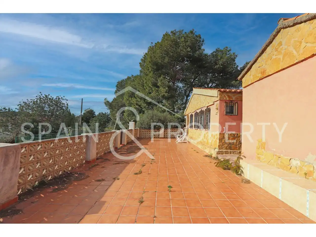 Exterior view of Houses for sale in Torrent  with Air Conditioner, Heating and Private garden