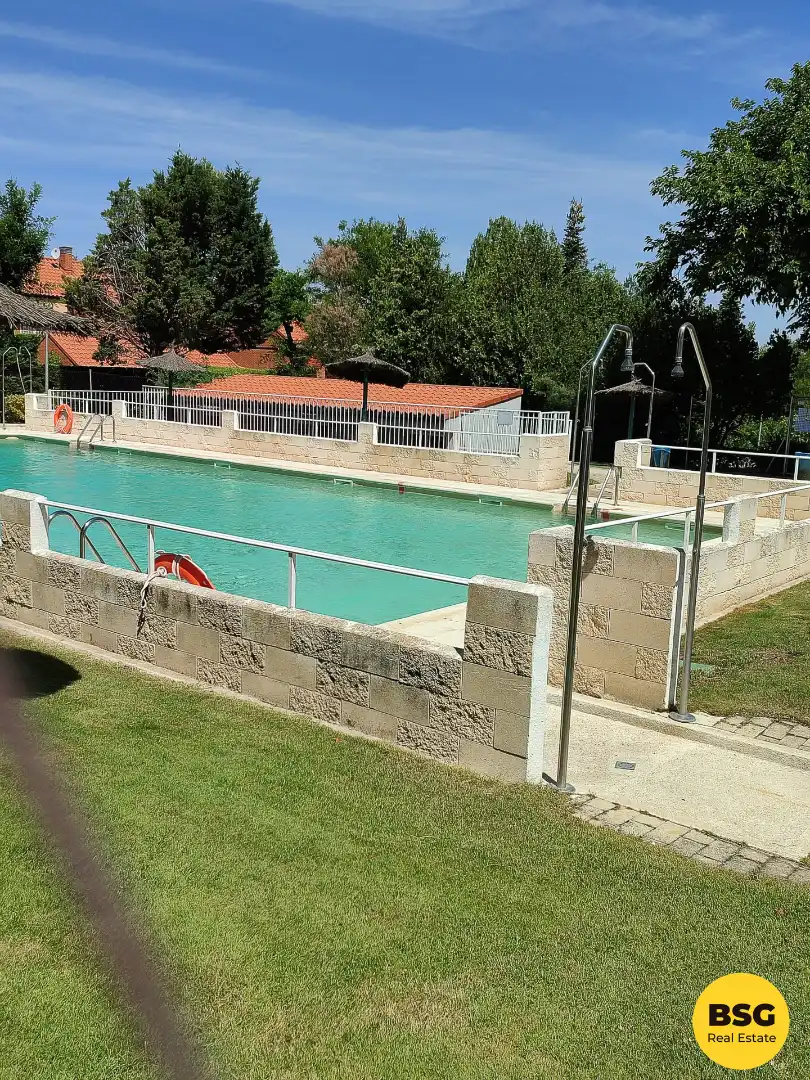 Piscina de Casa o chalet en venta en Rivas-Vaciamadrid con Aire acondicionado, Amueblado y Piscina comunitaria