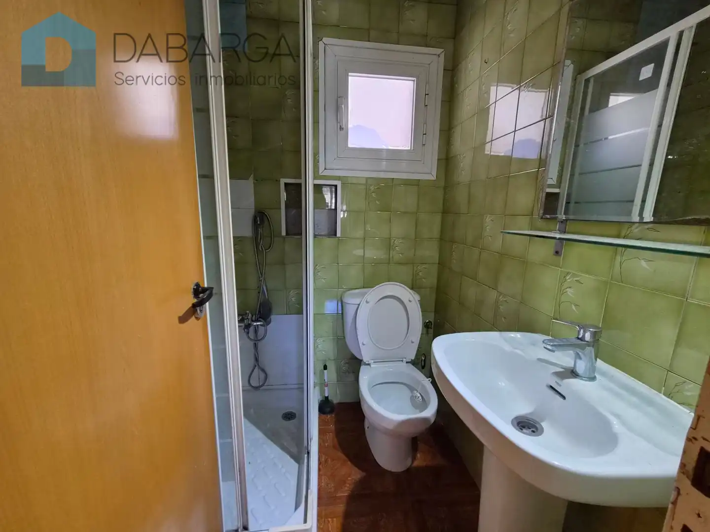 Badezimmer von Wohnung zum Verkauf in Montcada i Reixac