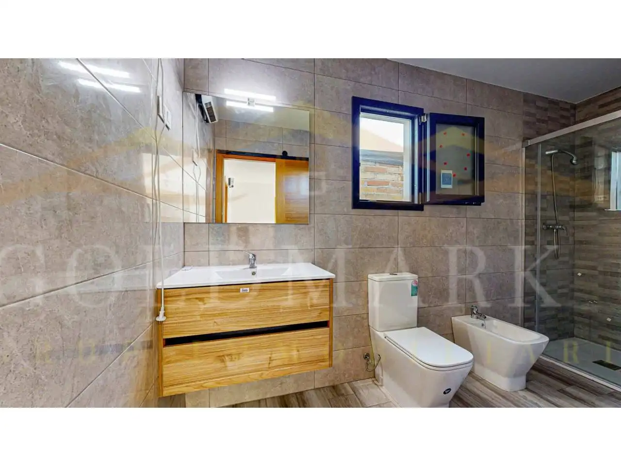 Bathroom of Houses for sale in Rubí  with Air Conditioner, Heating and Private garden