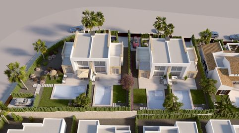 Descubra estosnbspsemiadosados de obra nueva en exclusivo Residencial, ubicados en una de las zonas más privilegiadas de la Costa