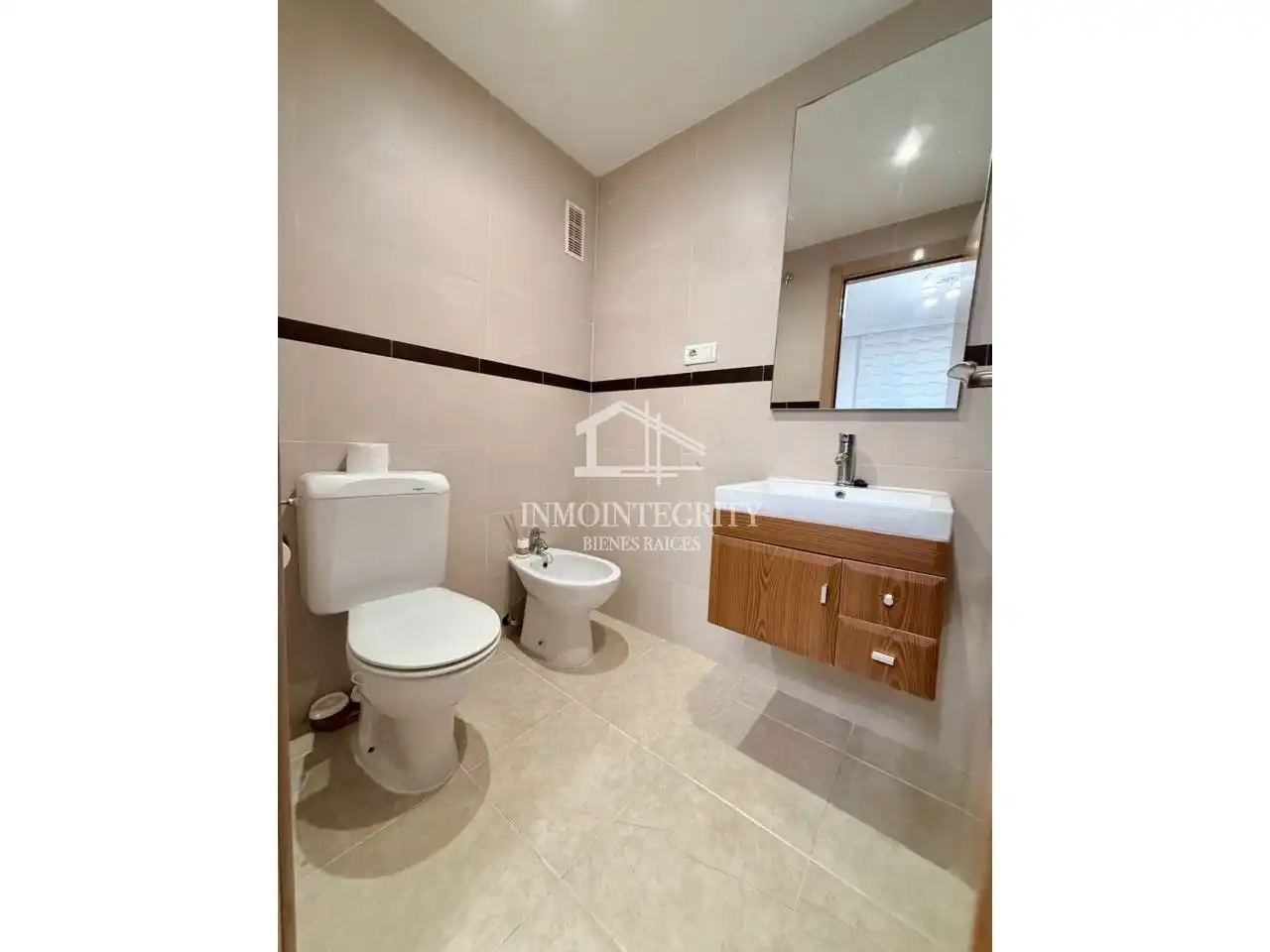 Apartamento con piscina en venta en Avenida Central 14, imagen 28