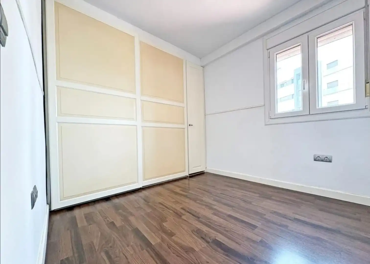 Dormitori de Apartament en venda en Málaga amb Aire condicionat, Calefacció i Moblat