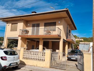 Casa amb piscina en venda a Sant Jaume dels Domenys
