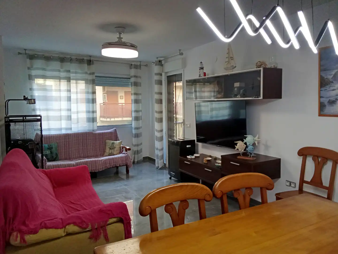 Appartement compact avec terrasse à vendre à Carrer de Vilanova d'Avinyó 17, imagen 4