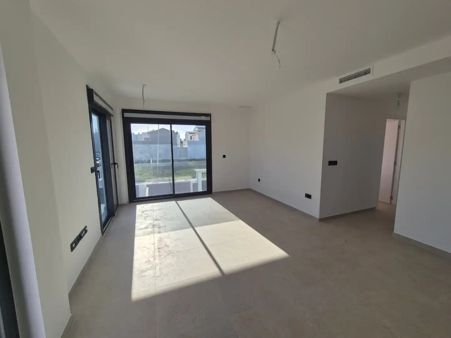 Apartament amb piscina en venda a Oliva Playa, imagen 17