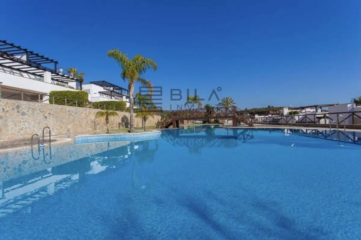 Piscina de Casa adosada en venda en Marbella amb Aire condicionat, Terrassa i Piscina