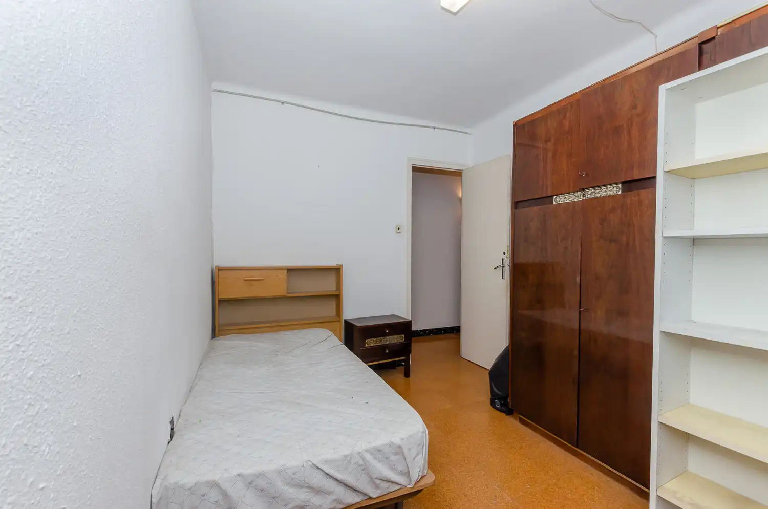 Dormitori de Pis en venda en L'Hospitalet de Llobregat amb Balcó