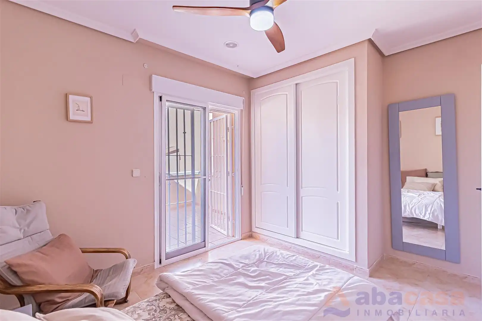 Habitación de Casa adosada en venta en Cartagena con Aire acondicionado, Terraza y Trastero