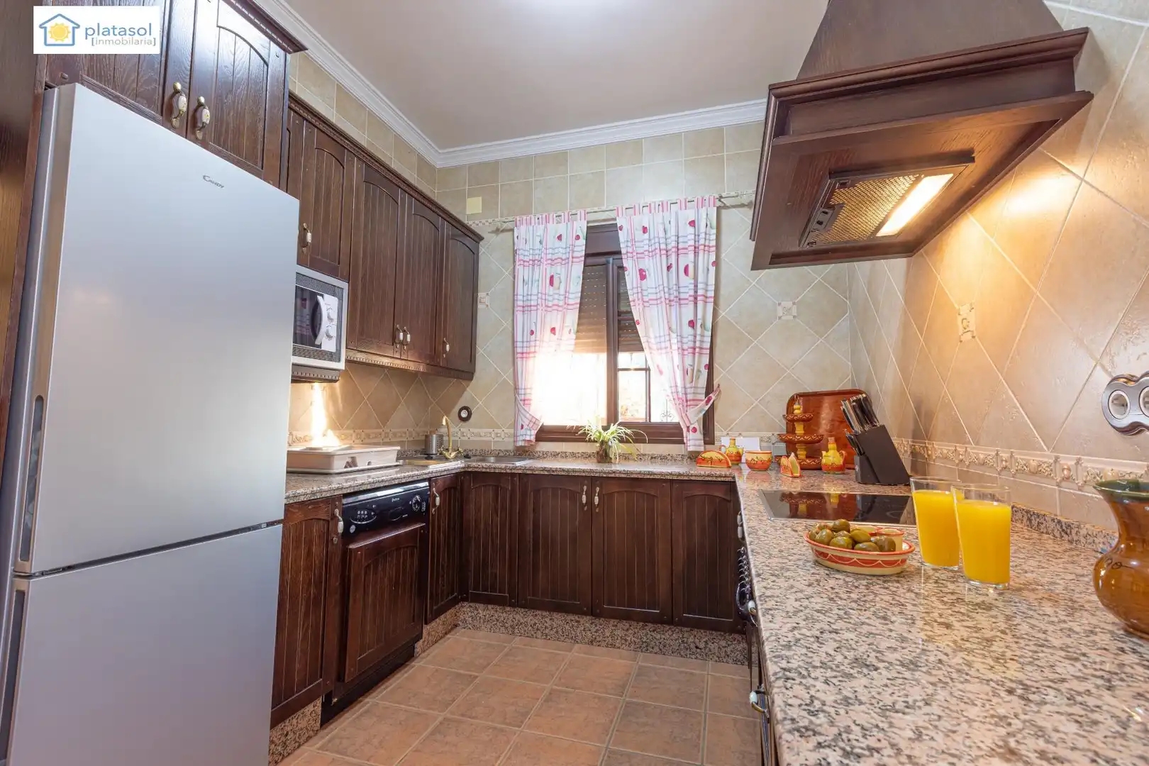 Cocina de Finca rústica en venta en Chucena con Aire acondicionado, Calefacción y Jardín privado