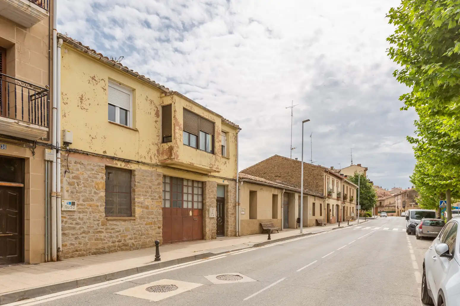 Vista exterior de Casa o xalet en venda en Tafalla amb Parquet