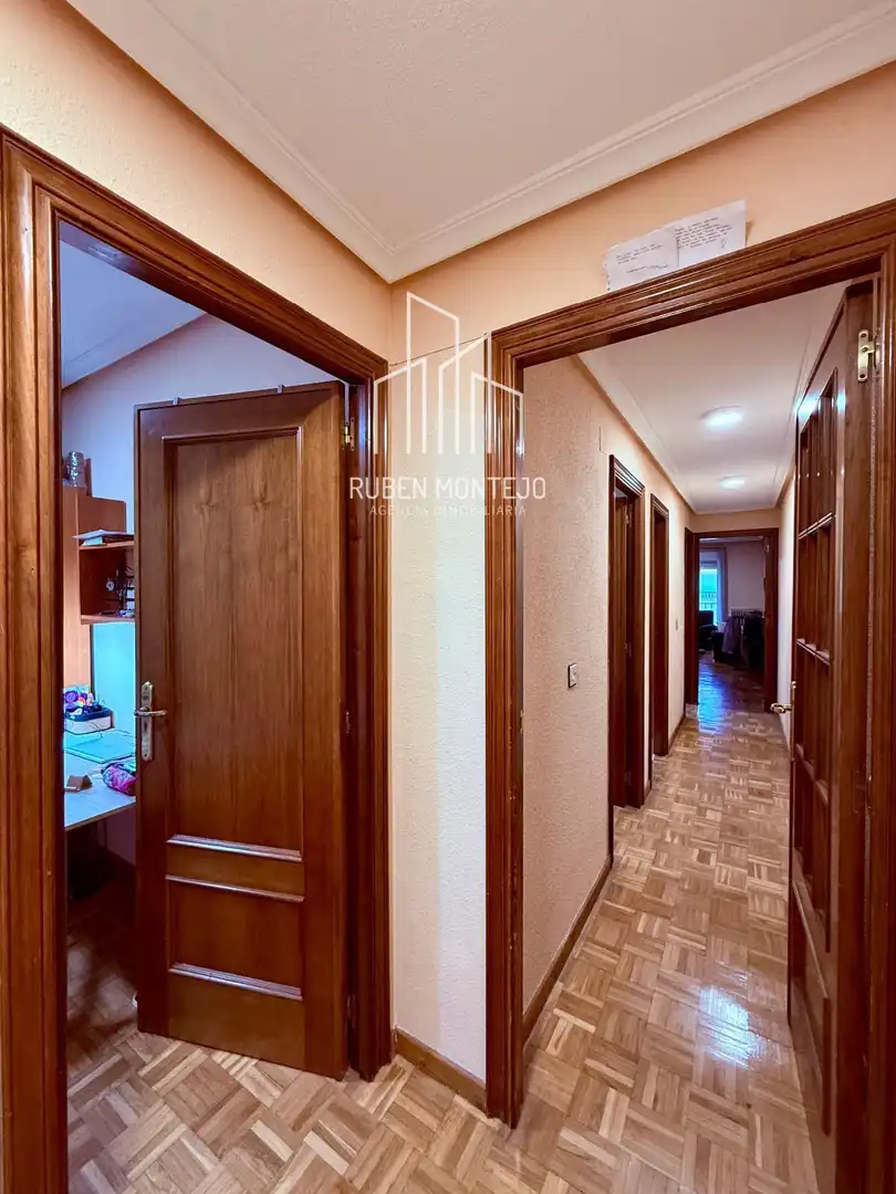 Wohnung zur Miete in Salamanca mit Heizung, Parkett und Terrasse