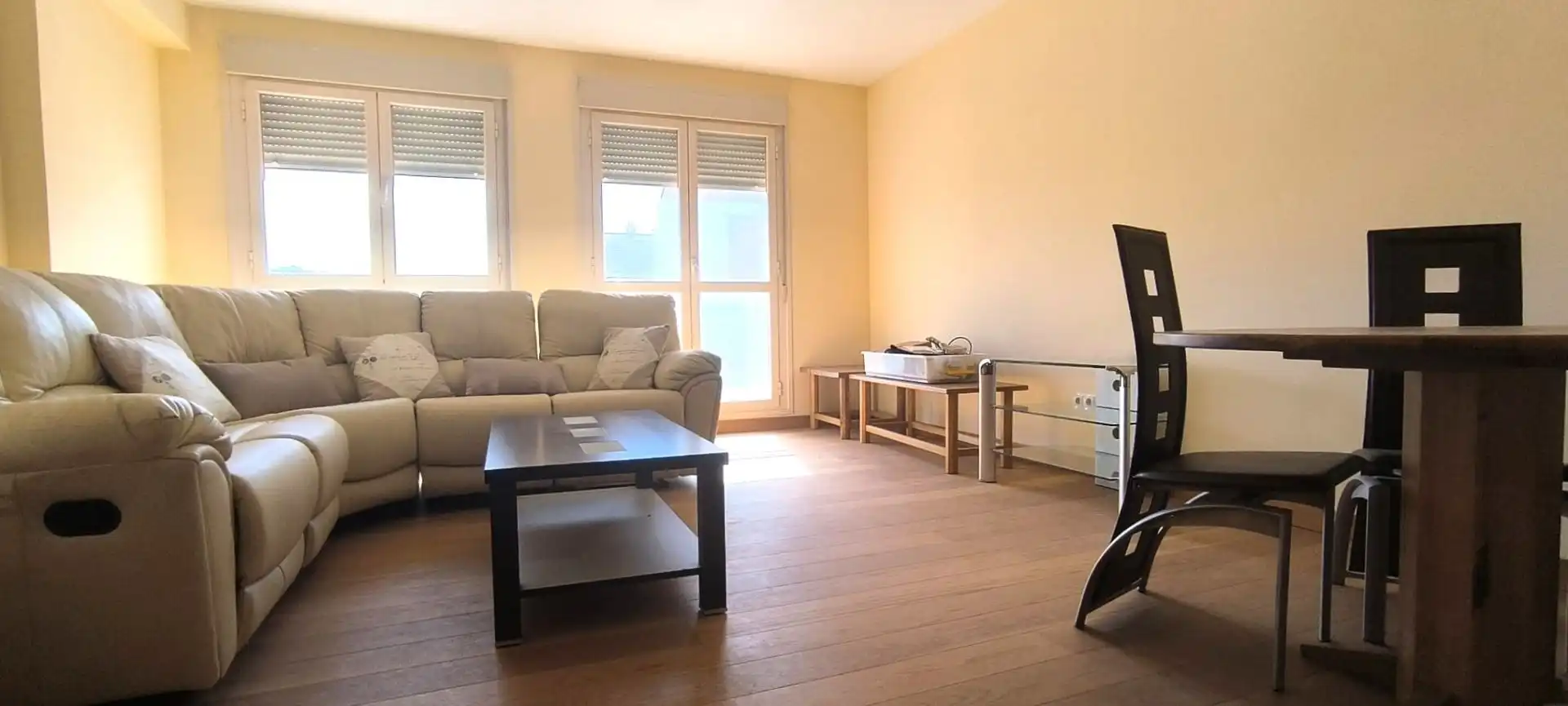 Sala de estar de Dúplex en venta en Cenicero con Calefacción, Terraza y Trastero