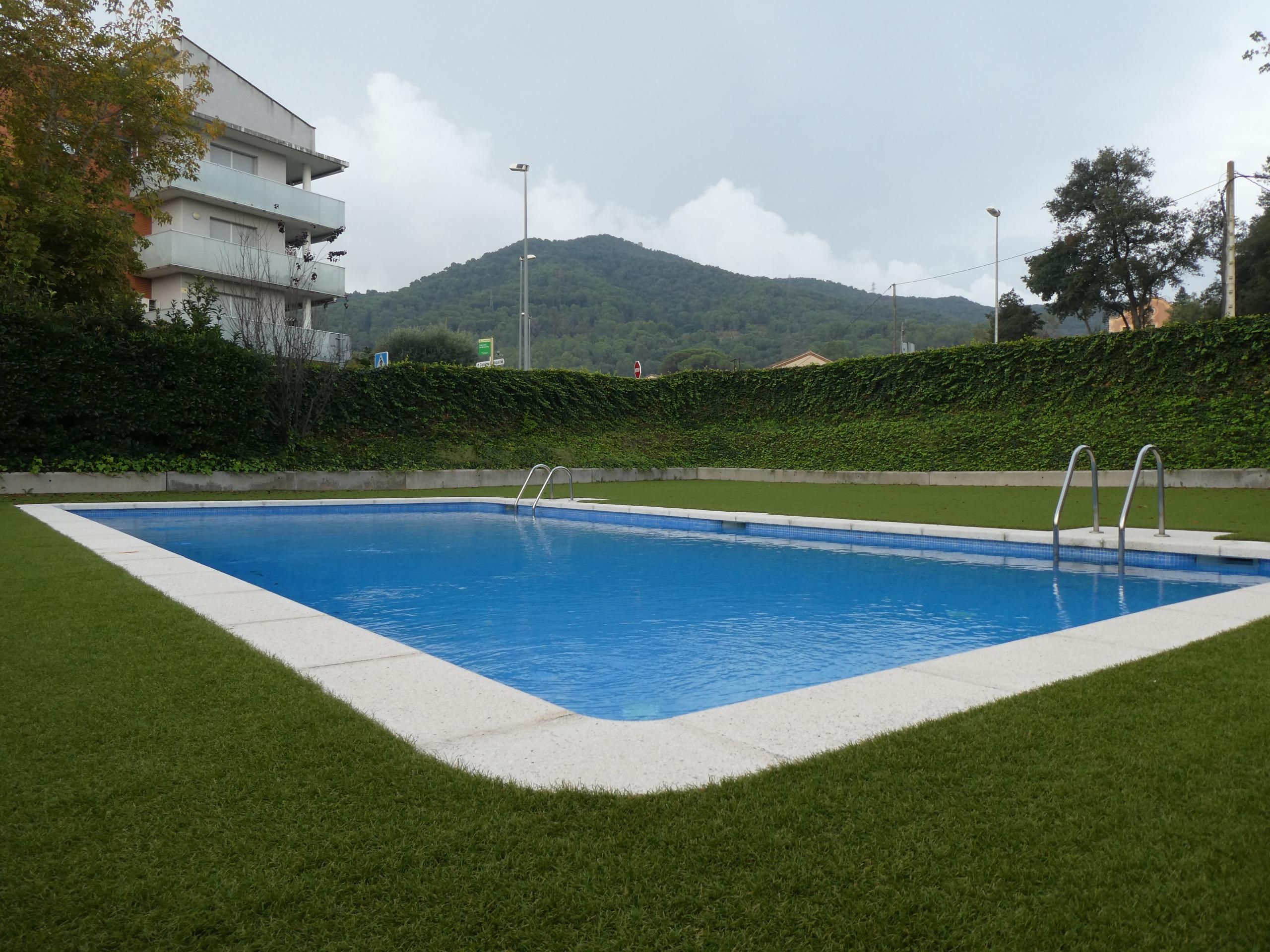 Piscina de Piso en venta en Montornès del Vallès con Aire acondicionado, Calefacción y Balcón