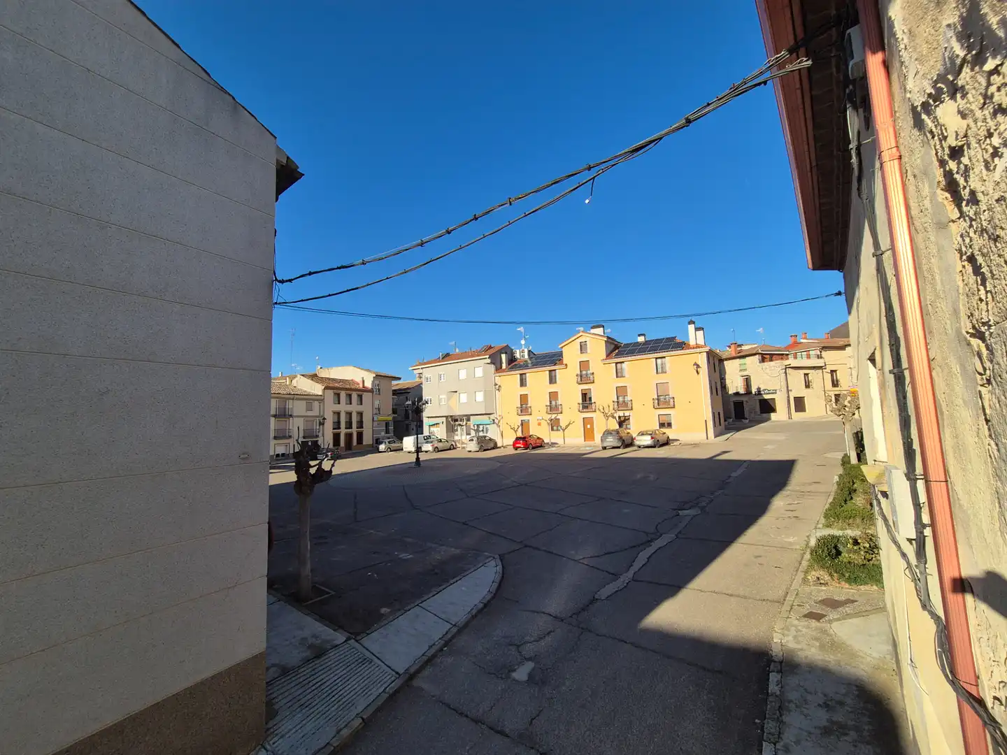 Exterior view of Houses for sale in Baltanás  with Storage room