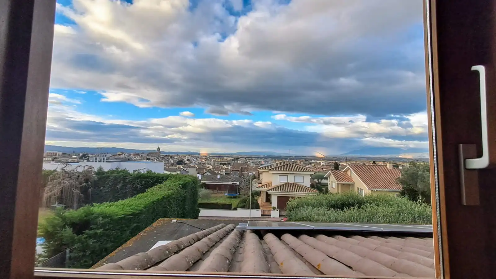 Vista exterior de Casa o chalet en venta en Cassà de la Selva con Aire acondicionado y Jardín privado