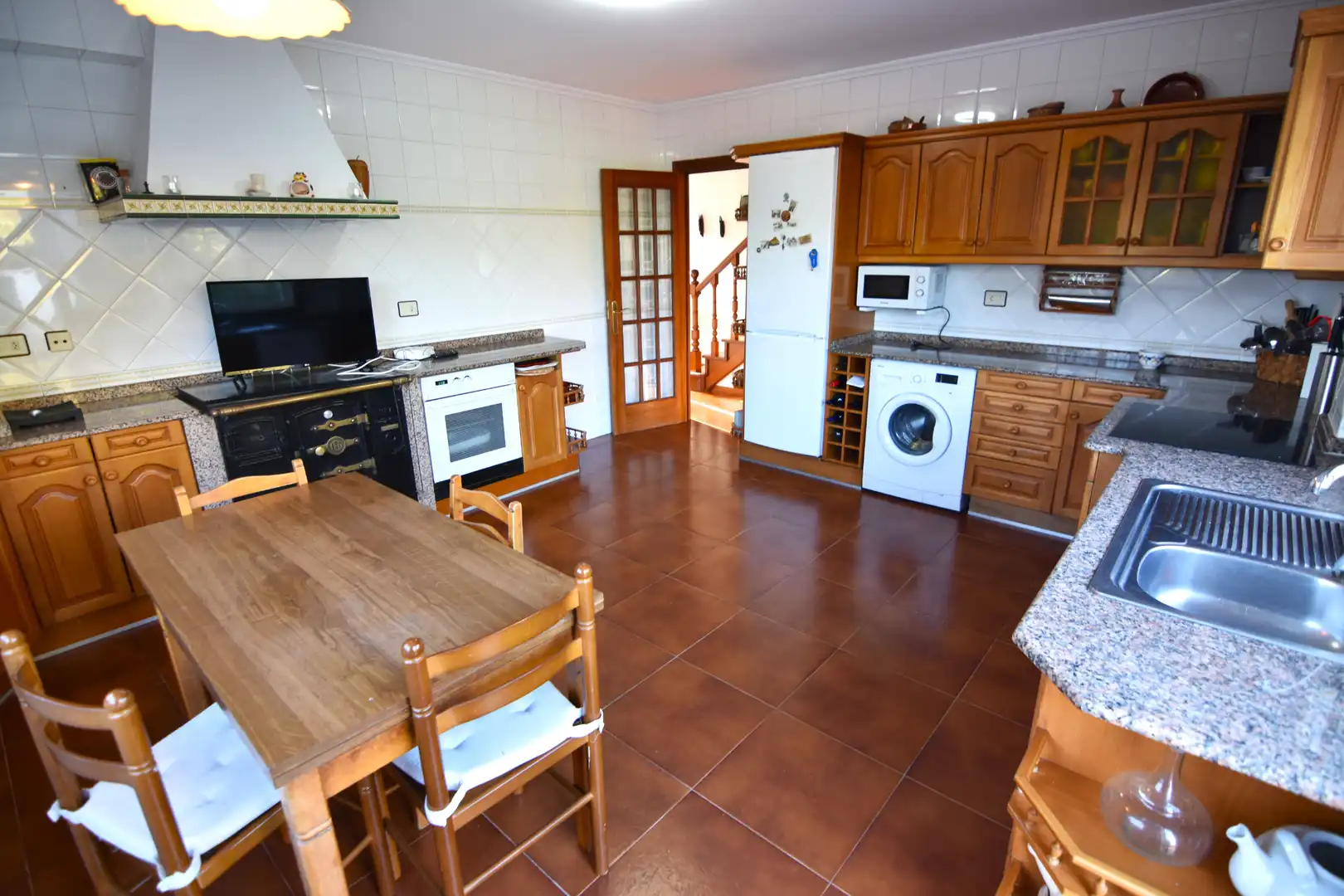 Kitchen of Detached homes for sale in Mera - Serantes