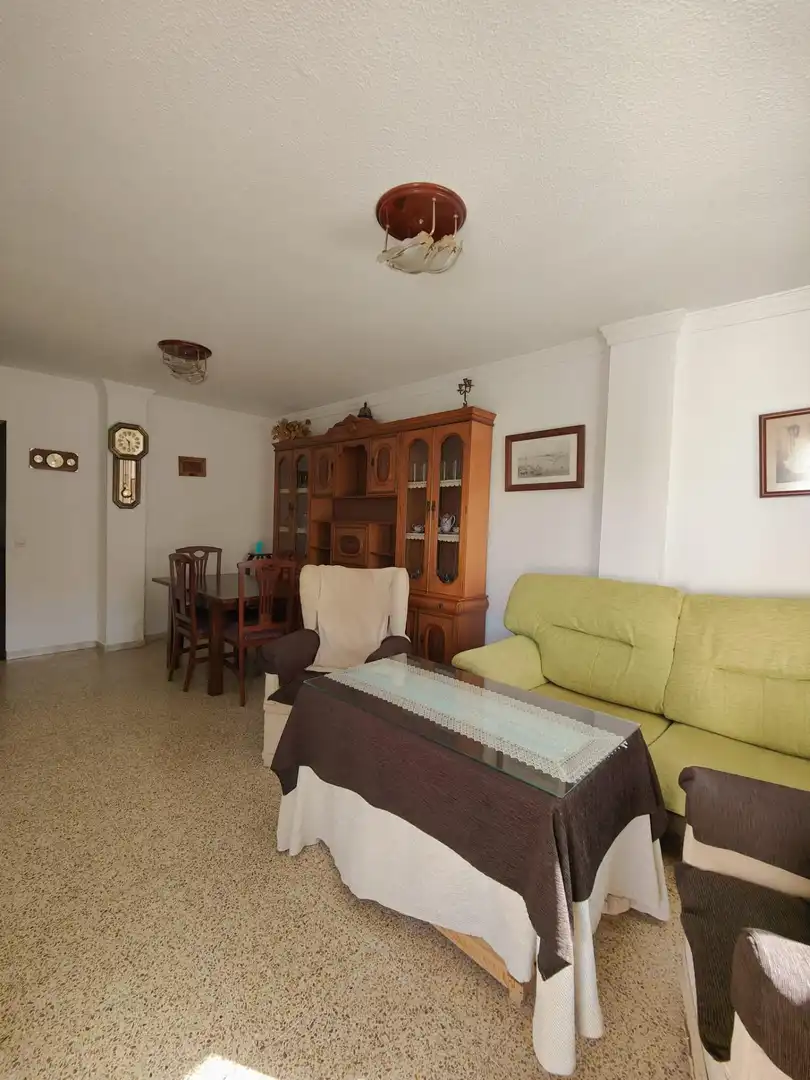 Piso de alquiler en El Carmen
