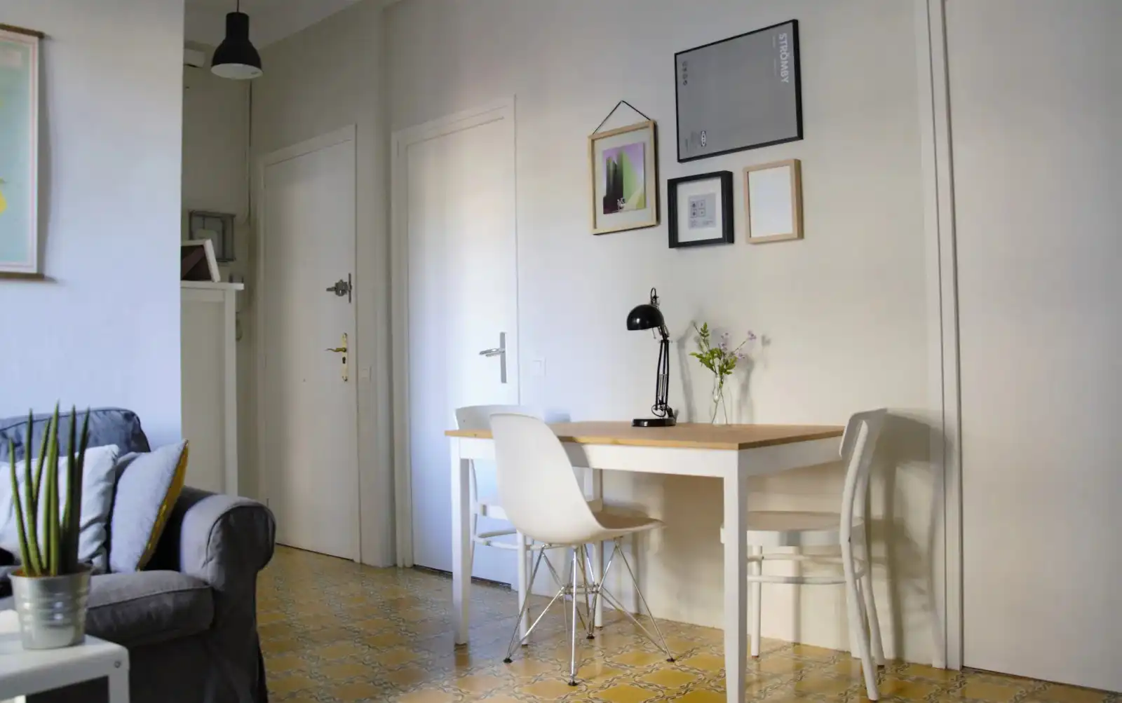 Dining room of Flat for rent in Gràcia