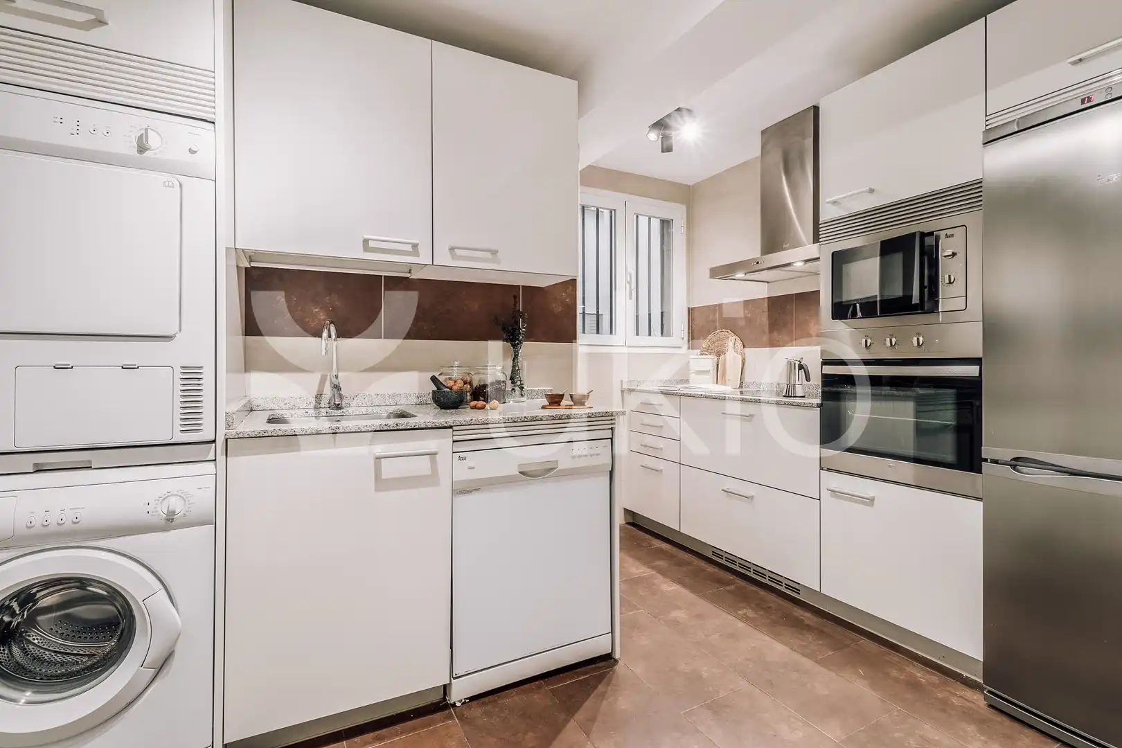 Appartement compact avec ascenseur à louer à Calle del General Oráa, imagen 12