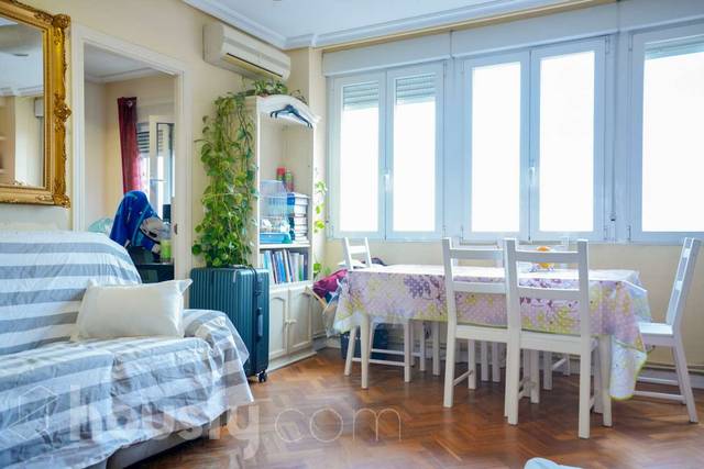 Piso en Venta en Calle de Lillo, . en Los Ángeles