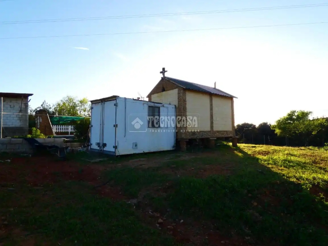 Finca rústica en venta en Carmona con Piscina