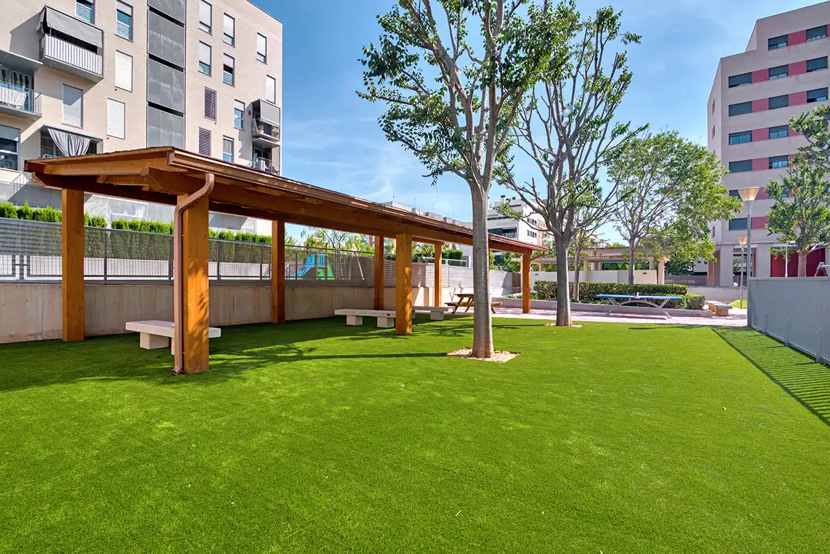 Terraza de Piso en venta en Valencia con Trastero y Piscina comunitaria