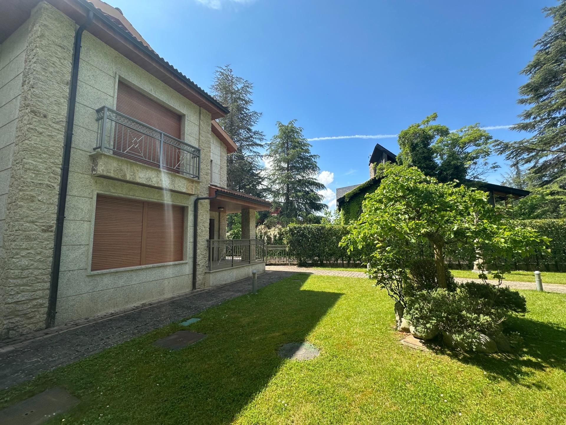 Garden of House or chalet for sale in Jaca  with Heating, Private garden and Parquet flooring