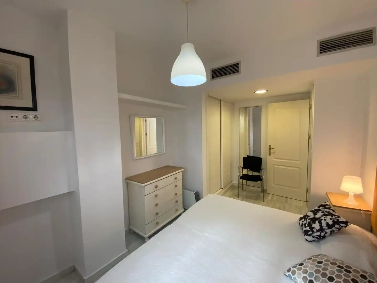 Bedroom of Apartments for rent in Marbella  with Air Conditioner, Furnished and Washing machine