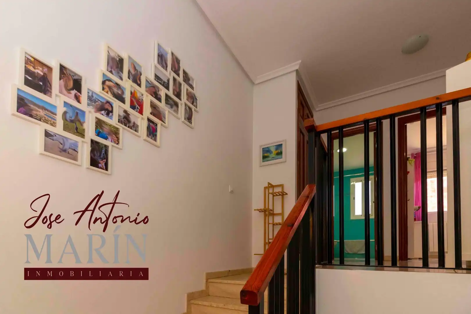 Casa adosada en venta en Badajoz con Aire acondicionado, Calefacción y Trastero