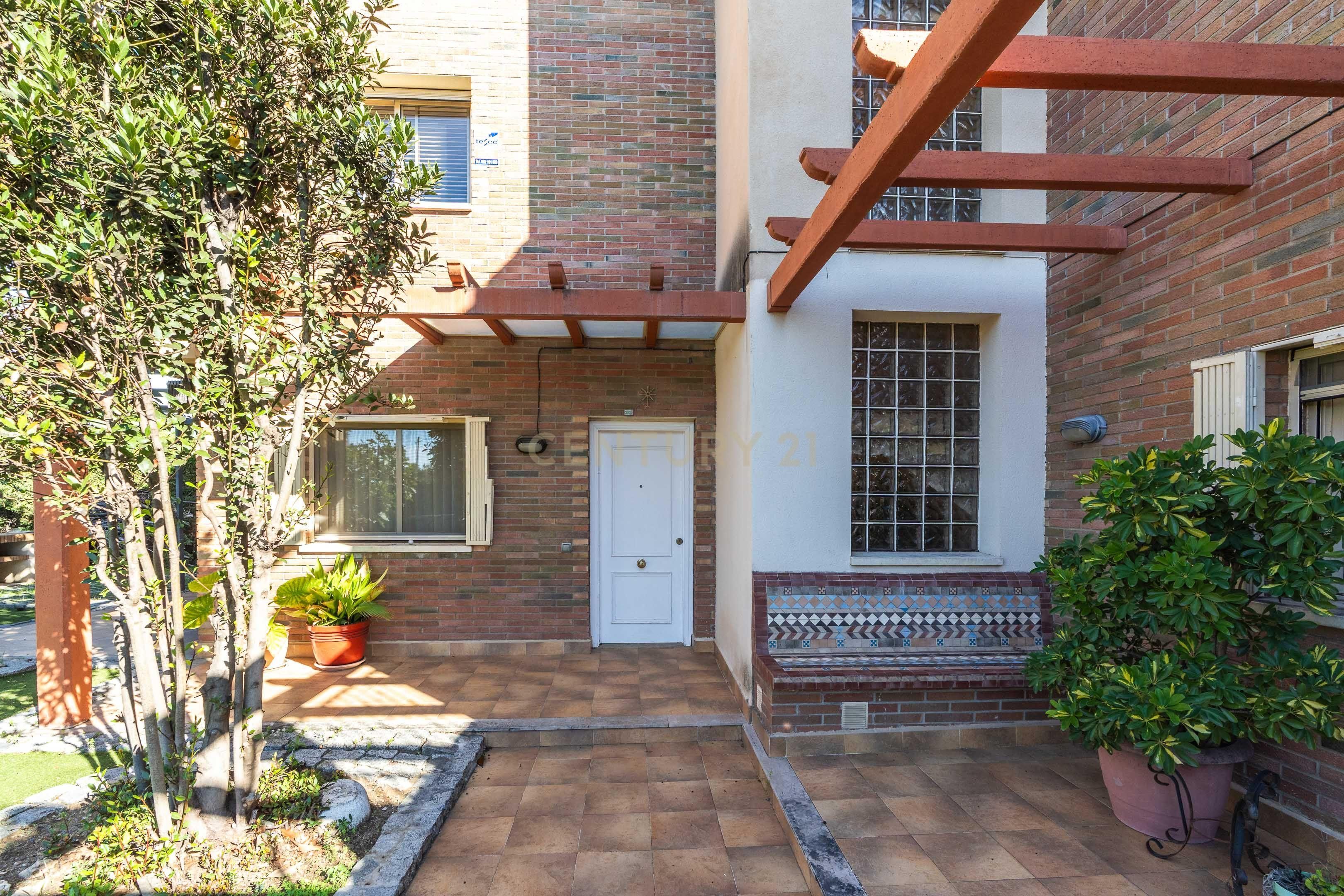 Jardí de Casa adosada en venda en Reus amb Aire condicionat, Jardí privat i Jacuzzi