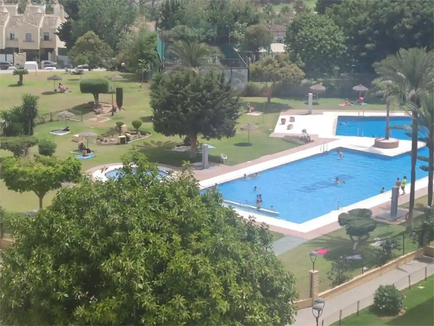 Piscina de Estudi en venda en Torremolinos amb Aire condicionat, Parquet i Piscina