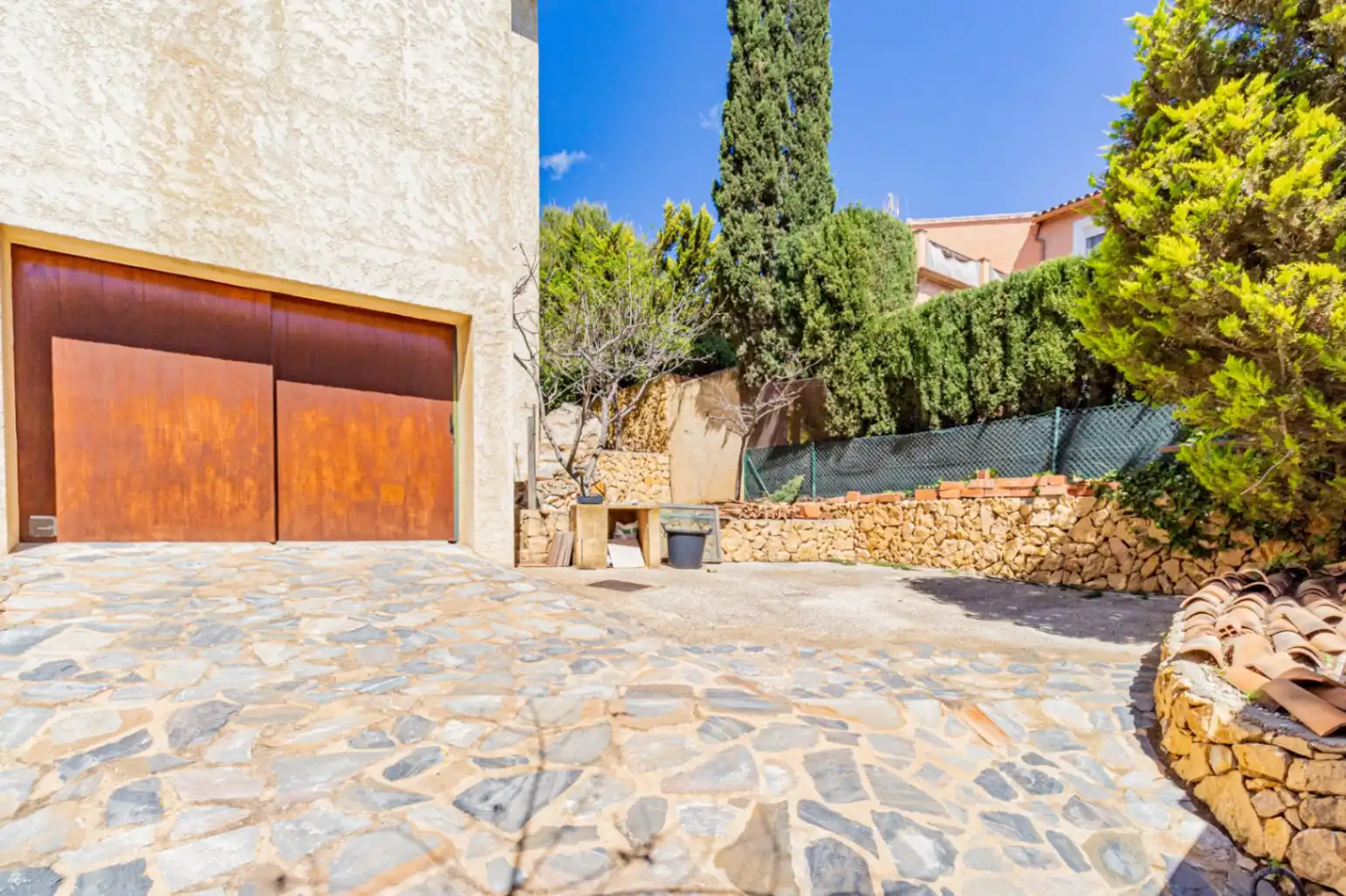 Vista exterior de Casa o chalet en venta en La Nucia con Calefacción, Jardín privado y Terraza