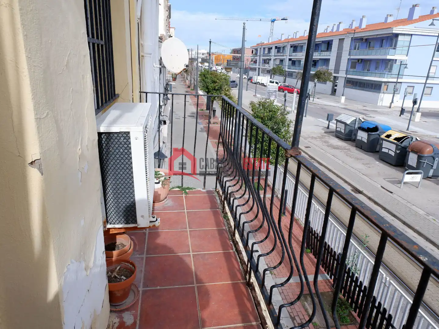 Vista exterior de Casa adosada en venda en Valencia amb Aire condicionat, Terrassa i Balcó