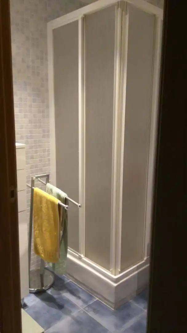 Bathroom of Flat for sale in Manresa  with Air Conditioner, Heating and Furnished
