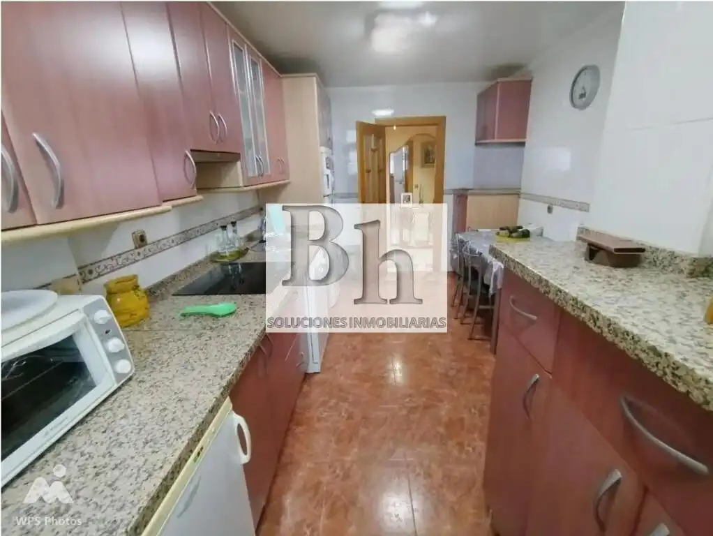 Flat for sale in Calle ENCARNACION FONTIVEROS, La Florida - Parque Norte