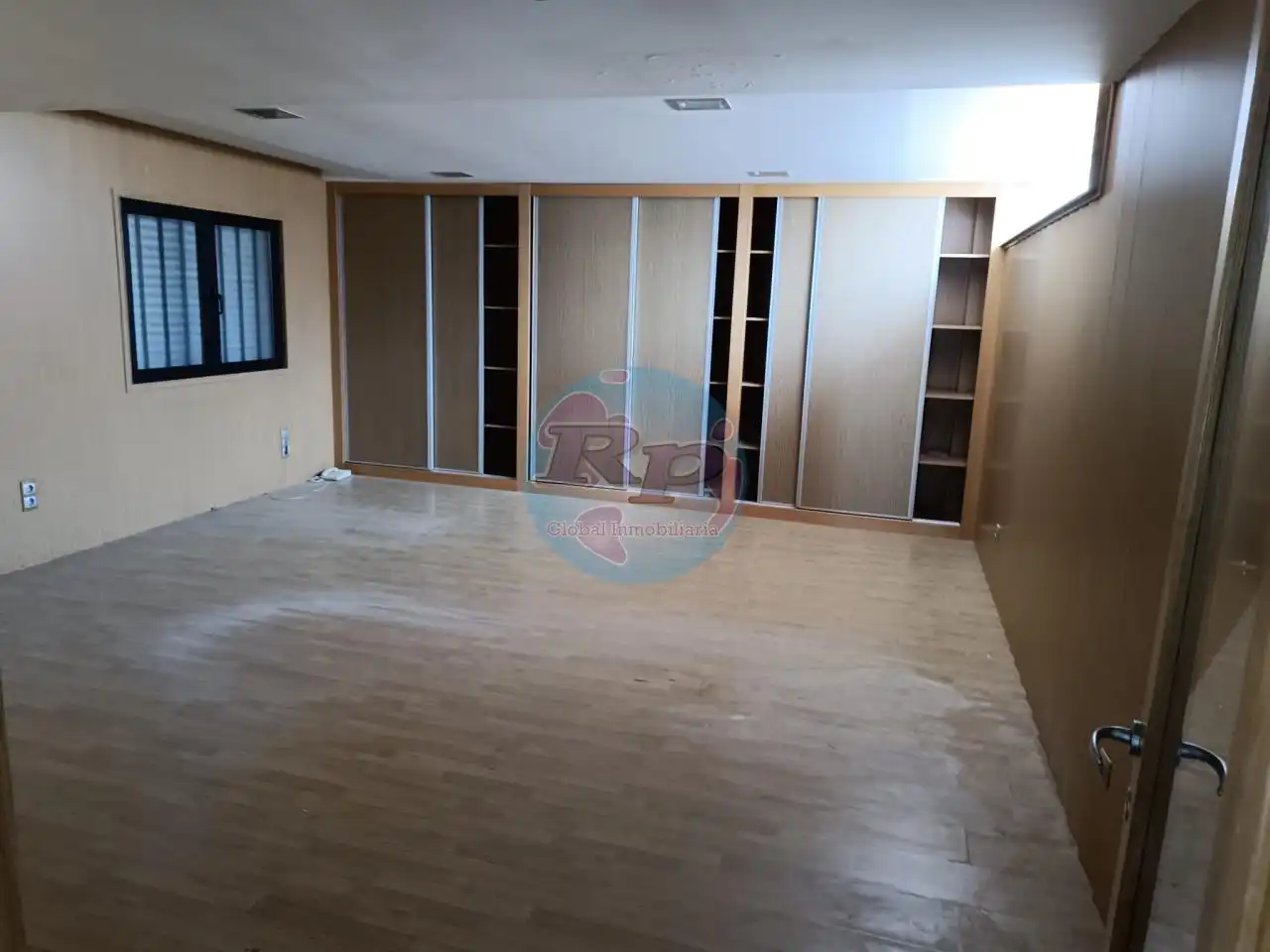 Local comercial en venda a Sahagún, imagen 21