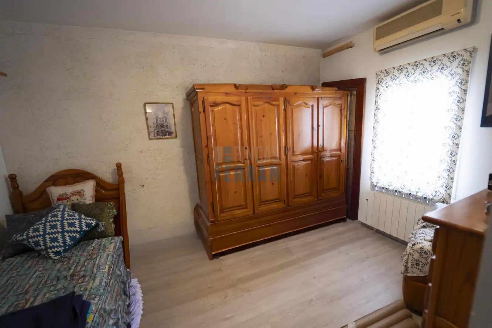Habitación de Piso en venta en Cerdanyola del Vallès con Aire acondicionado, Calefacción y Parquet