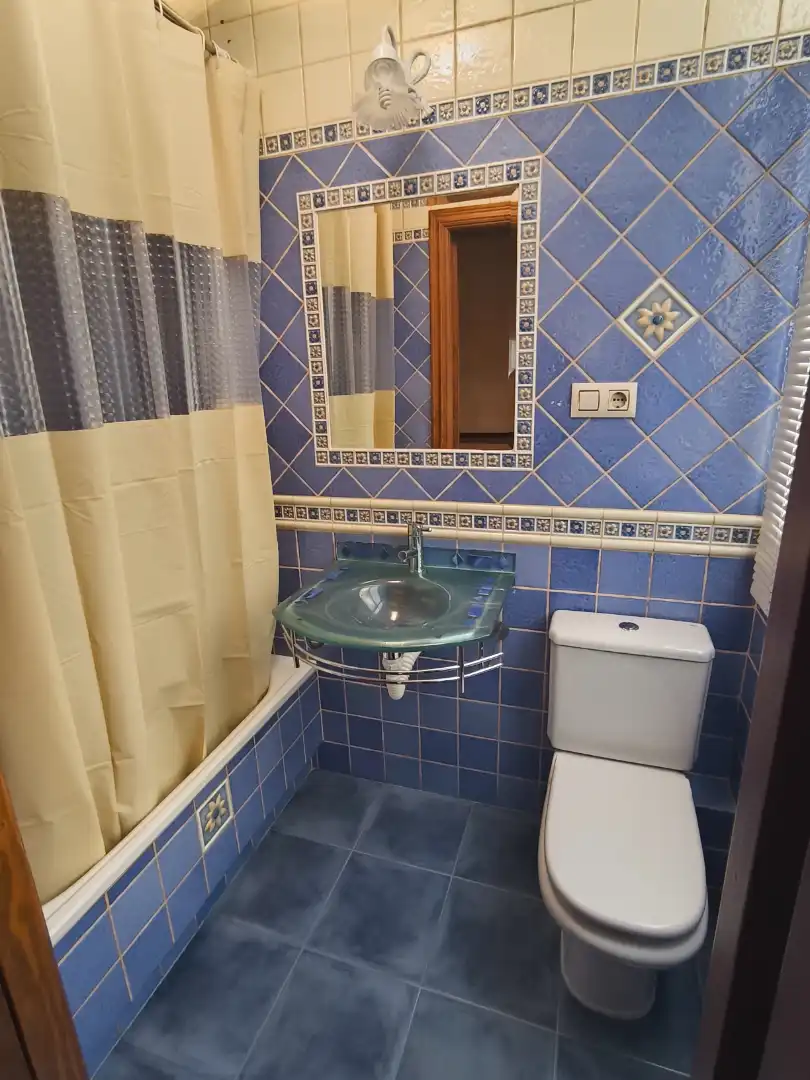 Bany de Pis de lloguer en Torrijos amb Aire condicionat, Calefacció i Terrassa