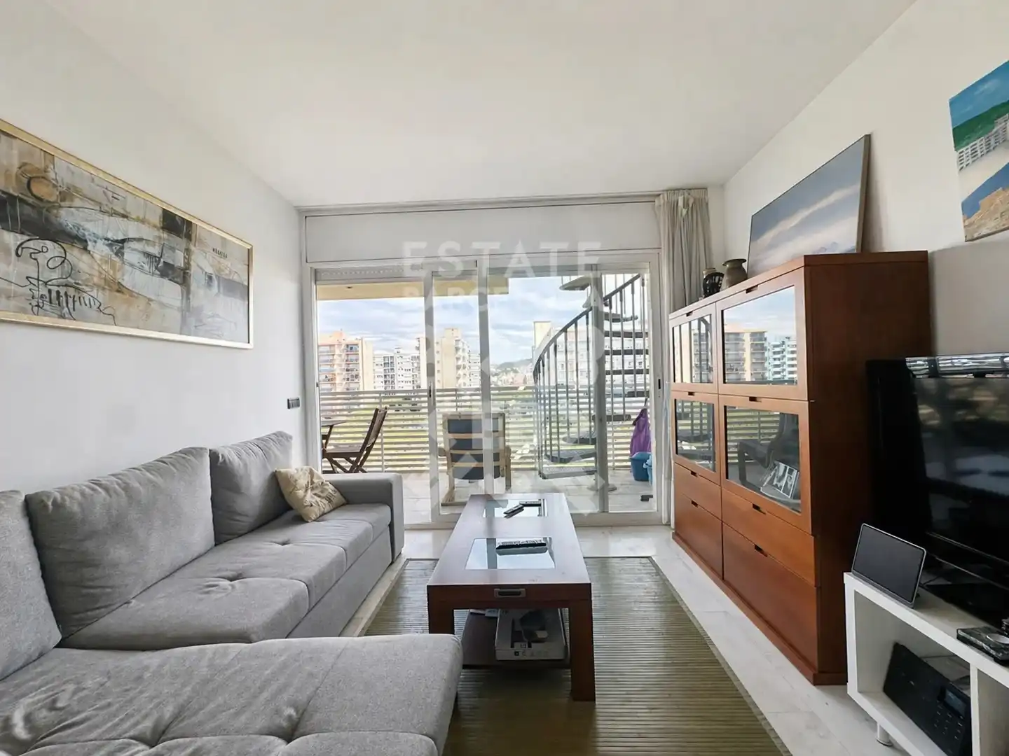 Wohnzimmer von Dachboden zum Verkauf in Blanes mit Klimaanlage, Terrasse und Gemeinschaftspool