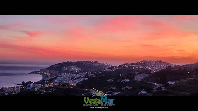 Casa-chalet en Alquiler en Loma de la Golondrina en Ítrabo