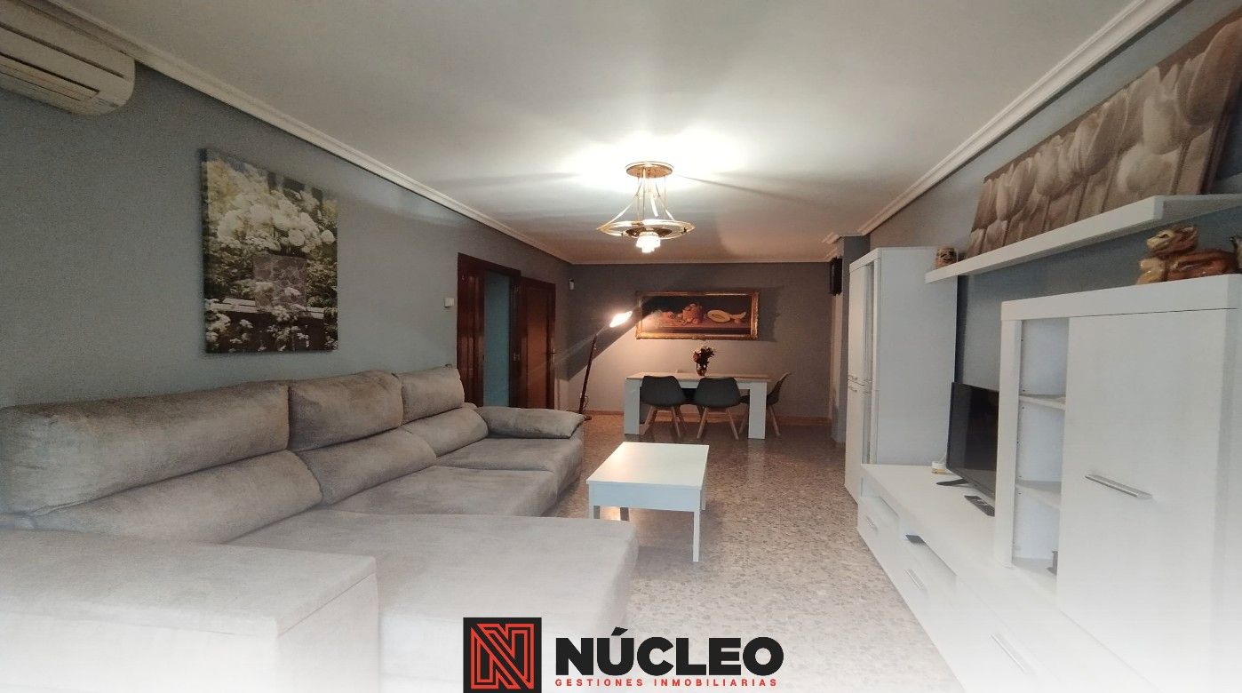 Flat to rent in Calle de Rioja, Parque Palomar – Bombarda, Delicias