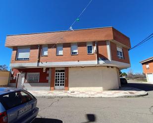 Exterior view of Attic for sale in León Capital 