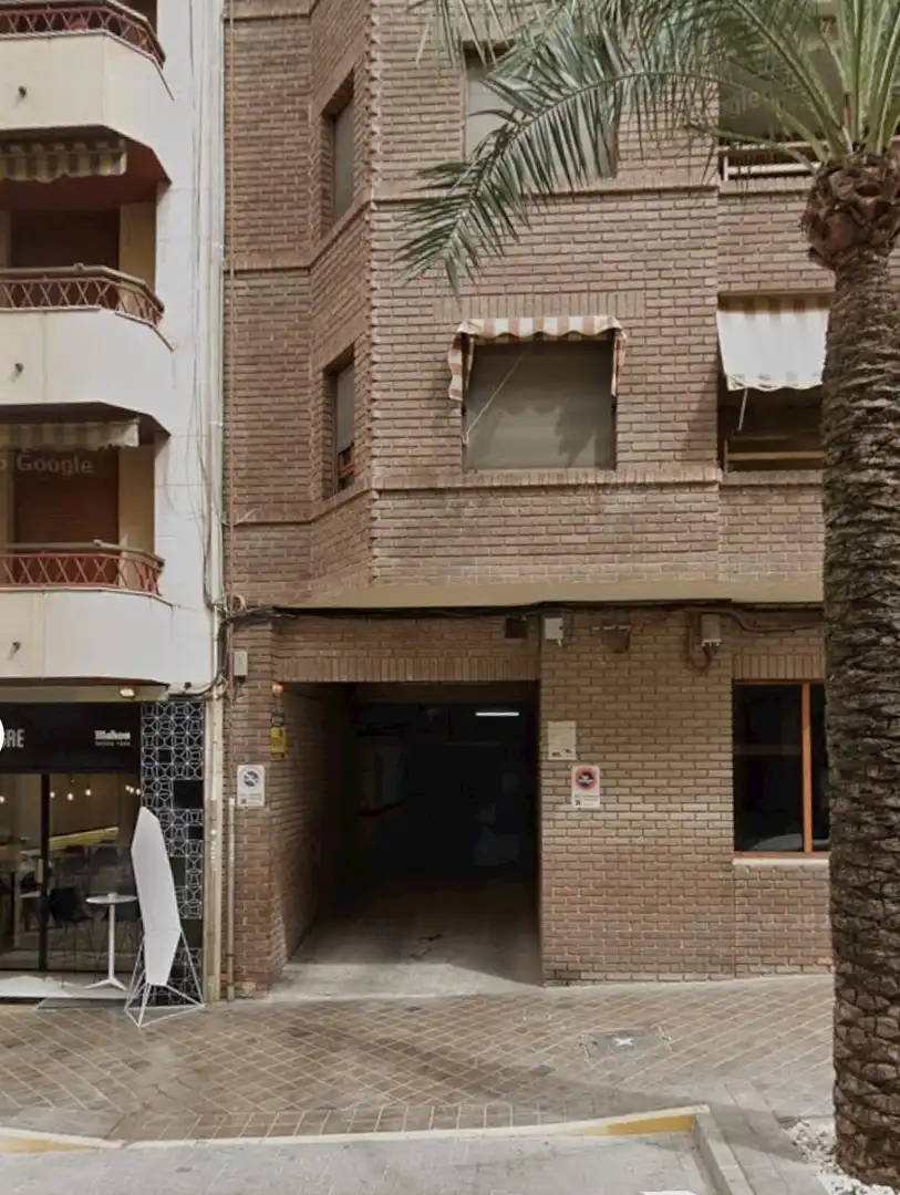 Individual en alquiler en Sant Josep - Zona Hospital