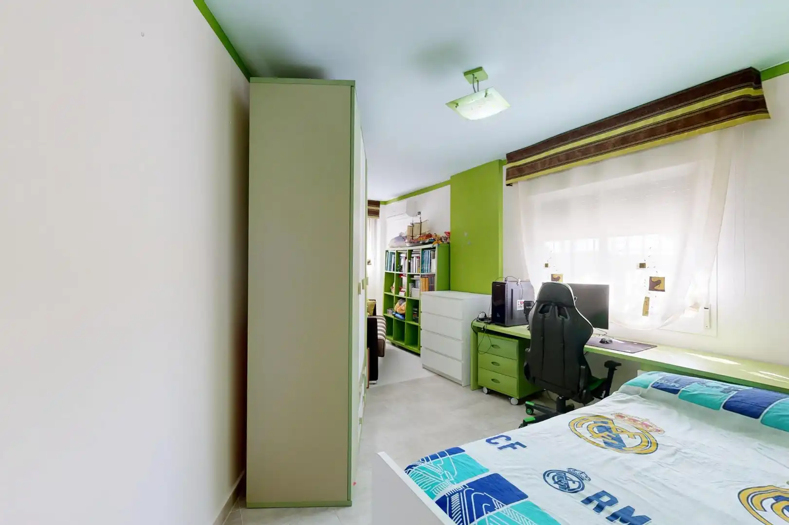 Bedroom of Houses for sale in Cartagena  with Air Conditioner, Heating and Storage room