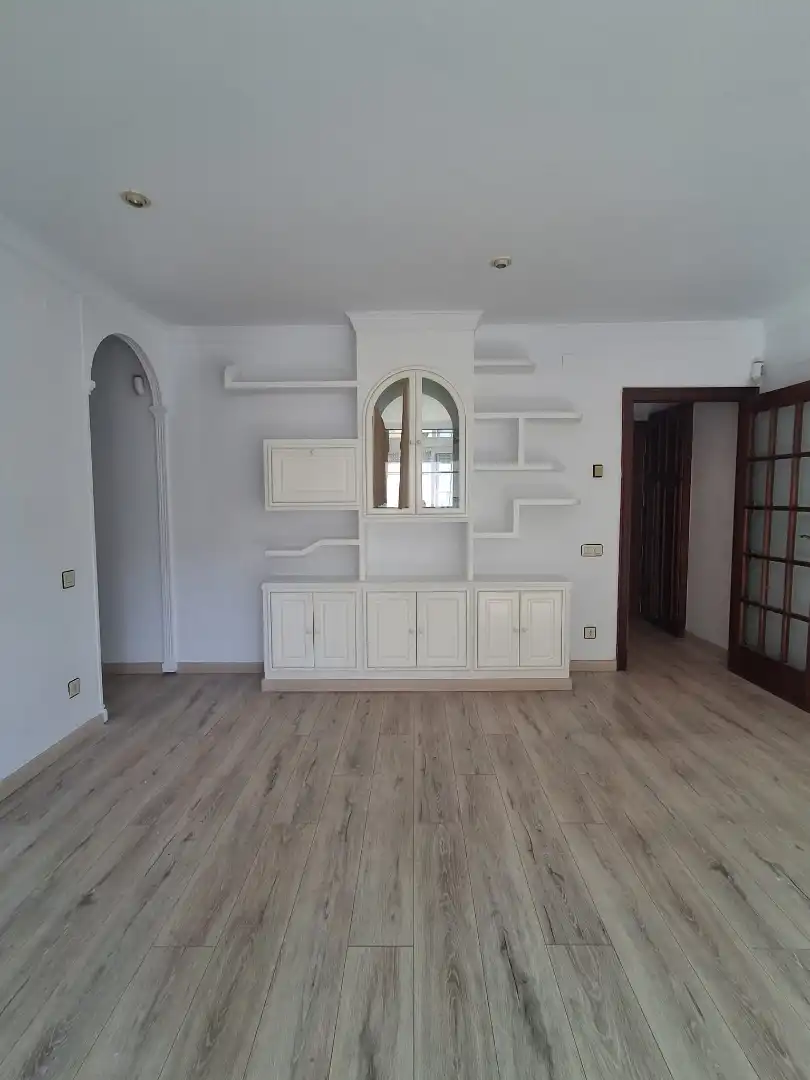 Sala d'estar de Pis en venda en Sitges amb Aire condicionat, Calefacció i Parquet