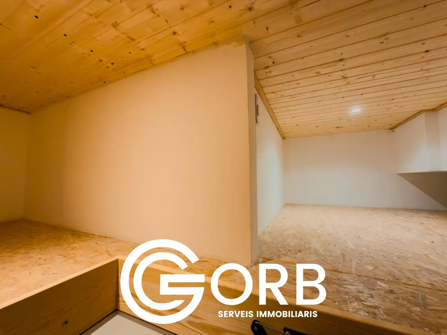 Ground floor for sale in Mataró  with Air Conditioner, Heating and Storage room