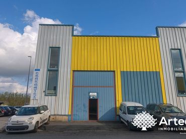 Nave industrial en venta en Portu Bidea 10
