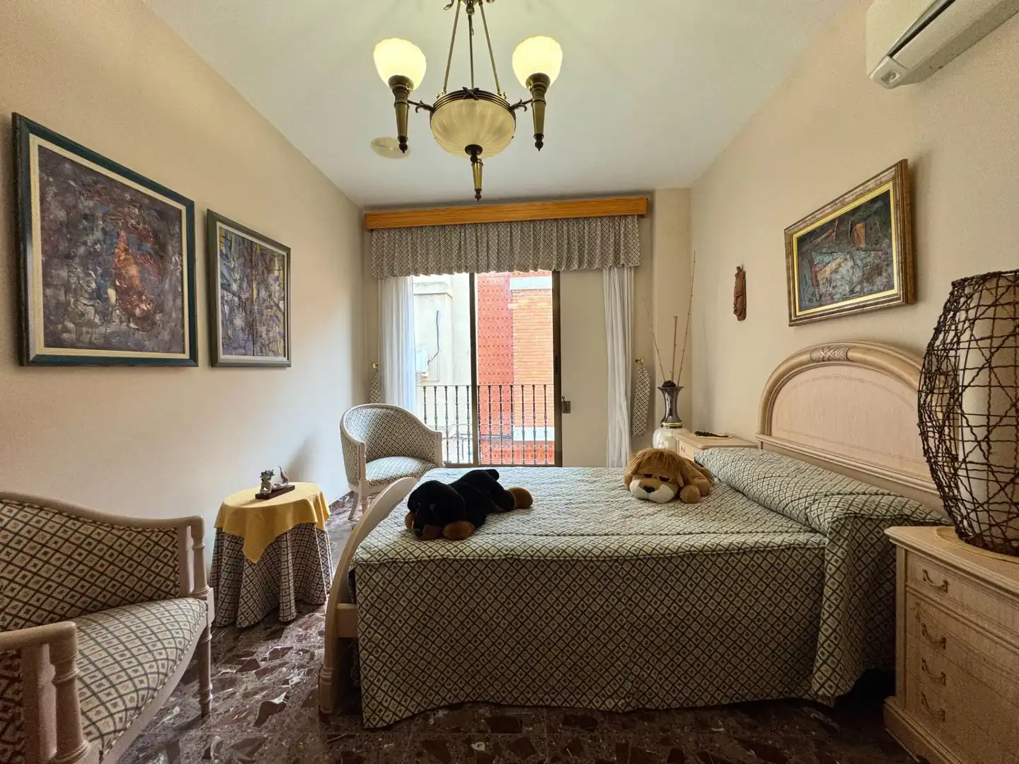 Schlafzimmer von Haus oder Chalet zum Verkauf in Silla mit Klimaanlage, Heizung und Terrasse